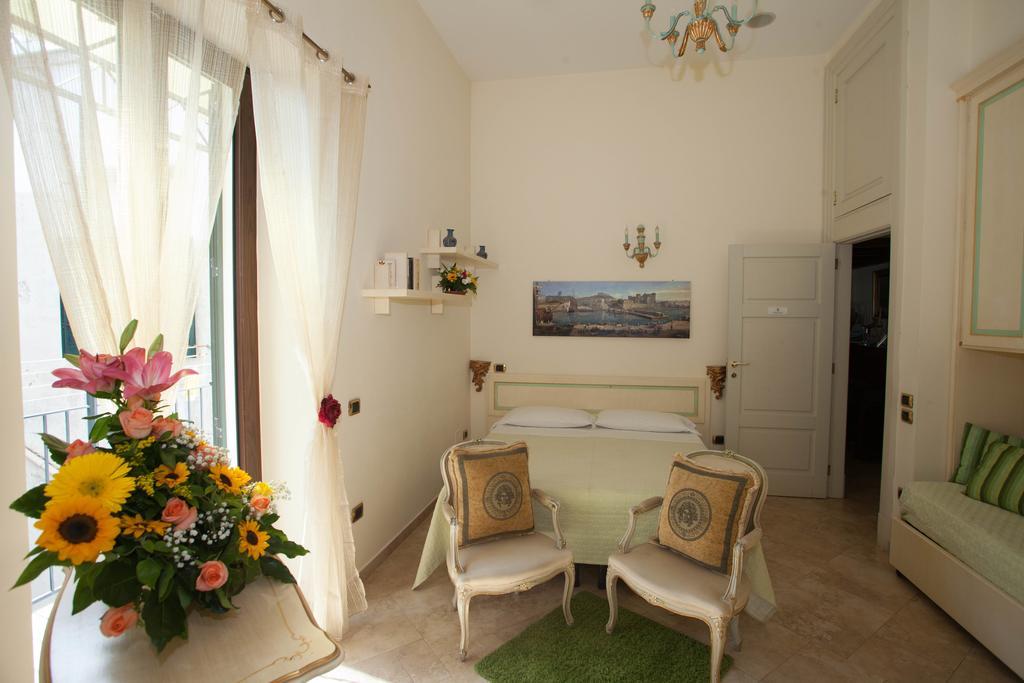 Nel Regno Di Naples